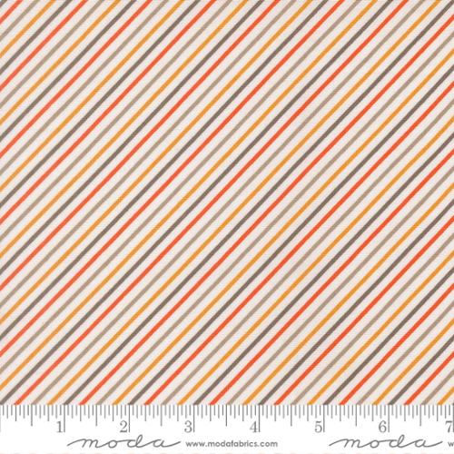 Birch & Willow Stripes Cloud White Sherri & Chelsi Moda Cotton Fabric MD-37729-11