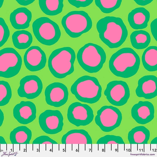 Fish Lips Green Brandon Mably February 2023 Kaffe Fassett Collective Free Spirit Cotton fabric FS-PWBM007.GREEN