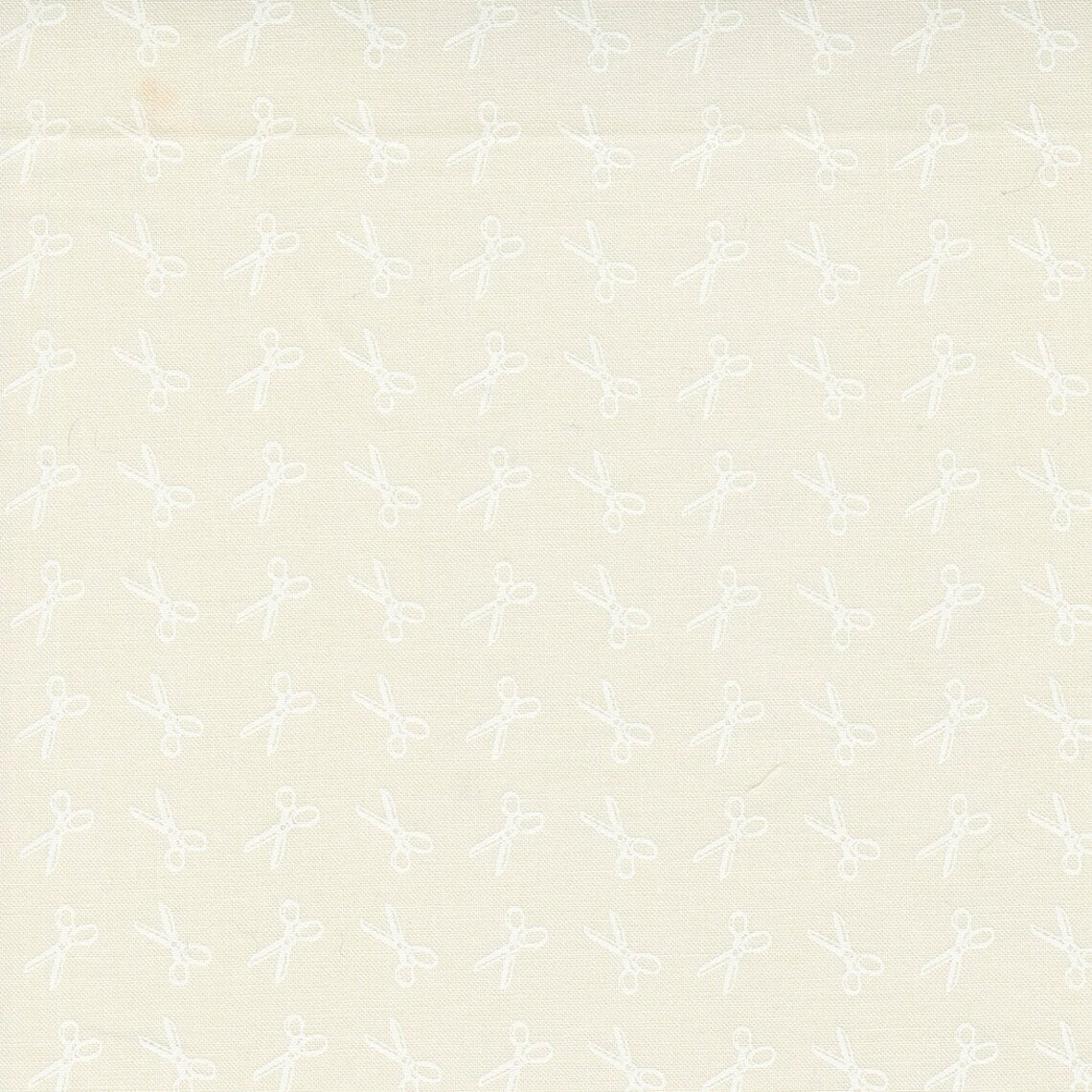 Linen Cupboard Scissors Ivory Cream Fig Tree & Co. Moda Cotton Fabric MD-20483-12