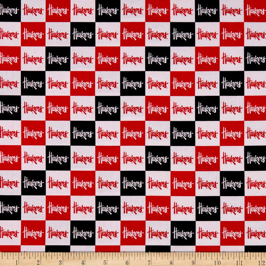 Nebraska Cornhuskers NCAA Collegiate Check mini check Design Cotton Fabric NE-1158