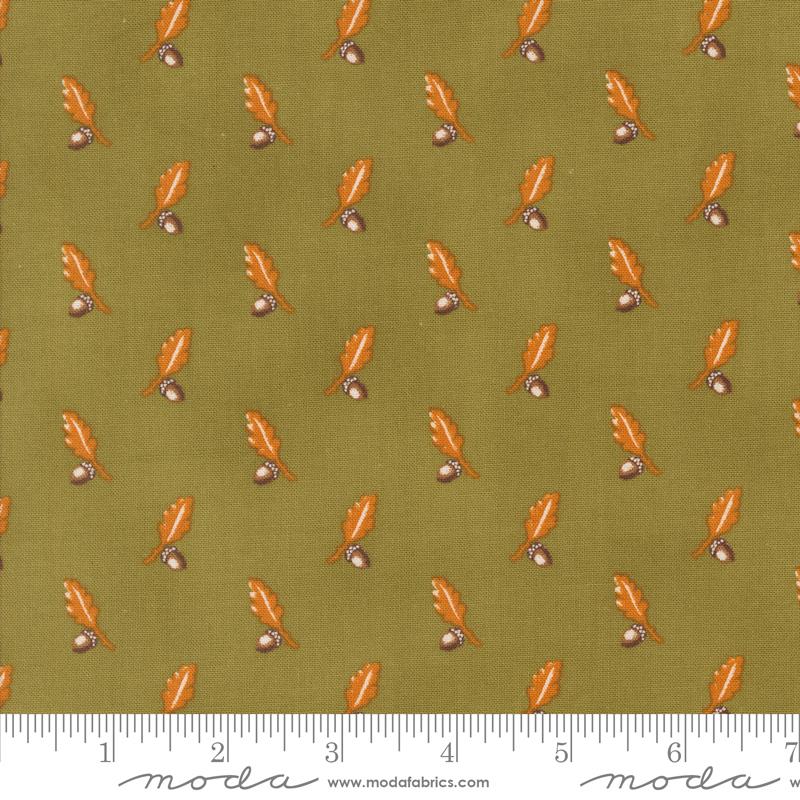 Pumpkin Spice Gatherings Acorn and Oak Basil Light Green Primitive Gatherings Moda Cotton Fabric MD-49291-21