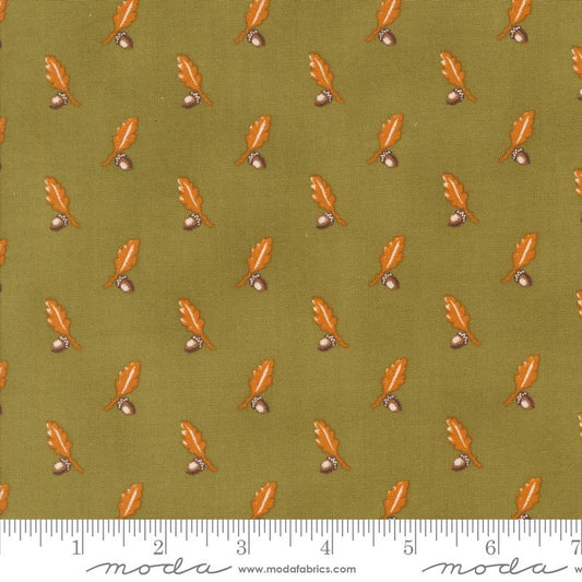 Pumpkin Spice Gatherings Acorn and Oak Basil Light Green Primitive Gatherings Moda Cotton Fabric MD-49291-21