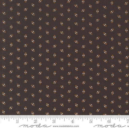 Pumpkin Spice Gatherings Berry Sprig Black Dirt Primitive Gatherings Moda Cotton Fabric MD-49295-18