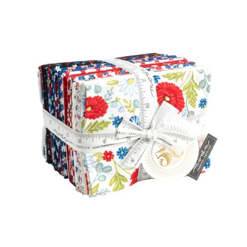 Red White and Bloom Fat Quarter Bundle 18"x21" 25pcs Deb Strain Moda Cotton Fabric