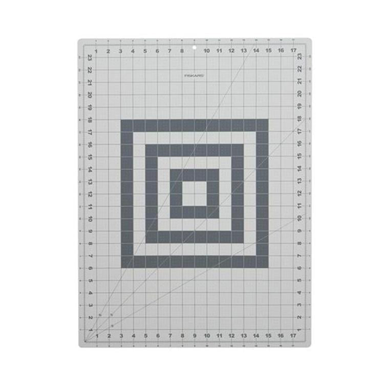 Rotary Cutting Mat Grey 18"x24" Fiskars 1070011