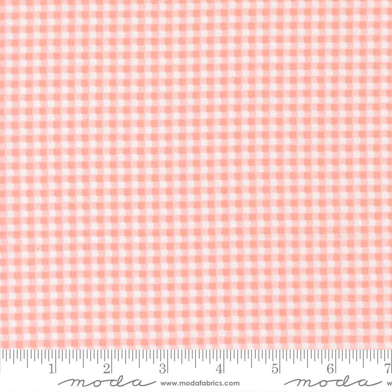 Sunbonnet Mini Gingham Pale Pink My Sew Quilty Life Moda Cotton Fabric MD-31769-17