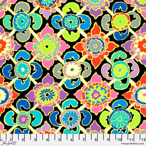 Tudor Contrast February 2023 Kaffe Fassett Collective Free Spirit Cotton fabric FS-PWGP195.CONTRAST