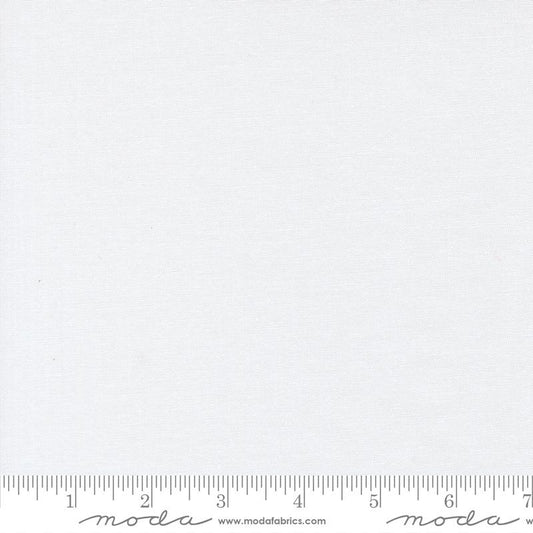 Bella Solids White Cotton Fabric MD-9900-500