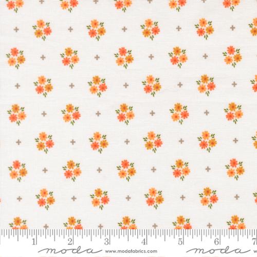 Birch & Willow Pumpkin Bloom Florals Cloud White Sherri & Chelsi Moda Cotton Fabric MD-37722-11