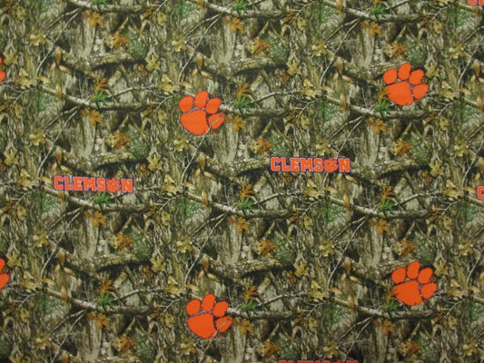 Clemson Tigers NCAA Overall Realtree Camo Pattern Green Sykel Cotton Fabric