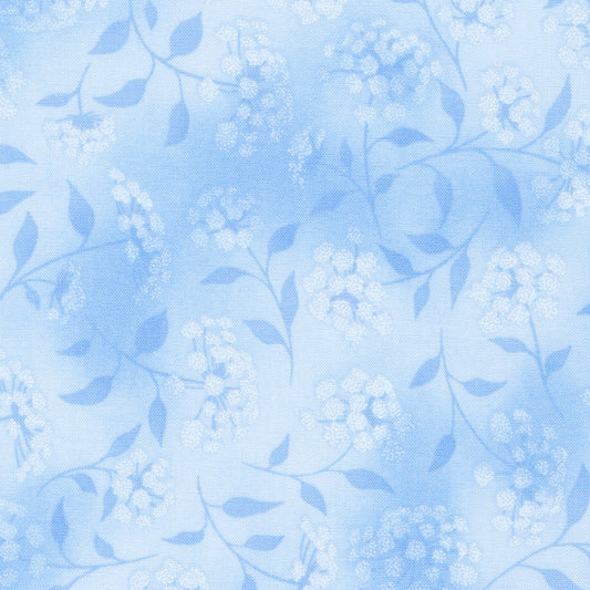 Fusions Mist Blue Queen Anne's Lace Robert Kaufman Cotton Fabric