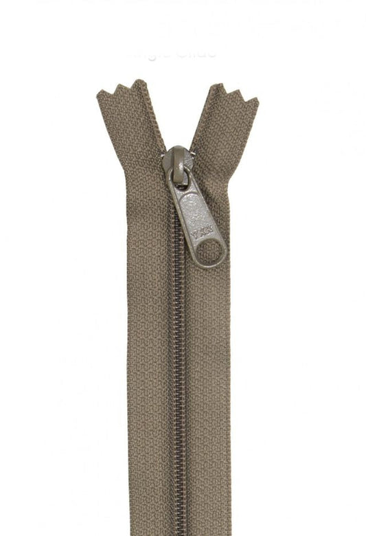 Handbag Zipper 24'' Khaki By Annie's BYA-ZIP24-160