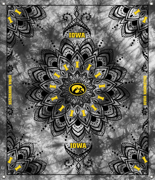Iowa Hawkeyes NCAA College Tapestry Spirit Banner 58x47 inches Sykel Enterprises 4 Grommets Polyester Fabric IA-5001