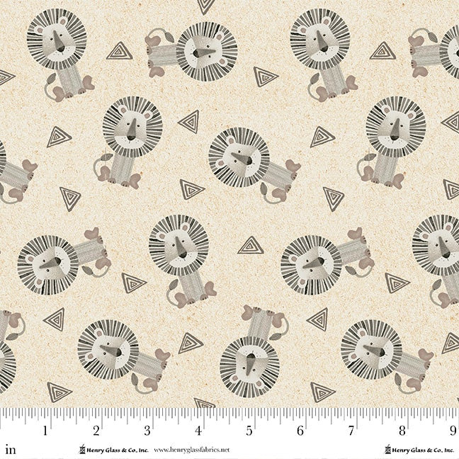 Jungle Romp Tossed Lions Cream Betsey Cavallo Henry Glass Cotton Fabric HG-2105-44