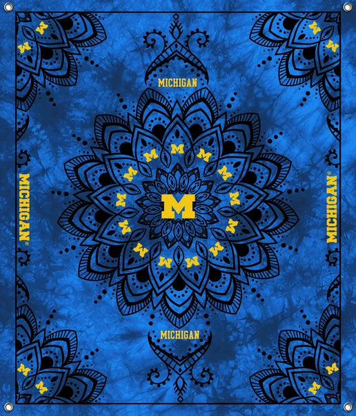 Michigan Wolverines NCAA College Tapestry Spirit Banner 58x47 inches Sykel Enterprises 4 Grommets Polyester Fabric MCHG-5001