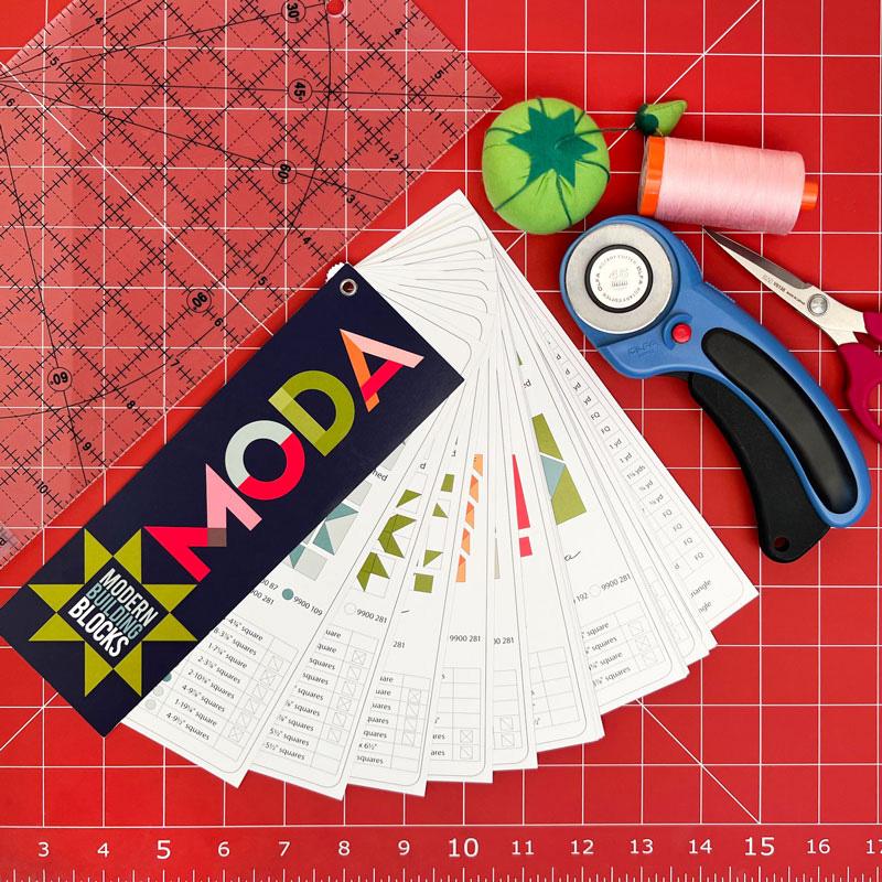 Moda Building Blocks Quilt Modern Building Blocks Project Quilt Pattern Moda MD-PS9900 – US Fabric ...