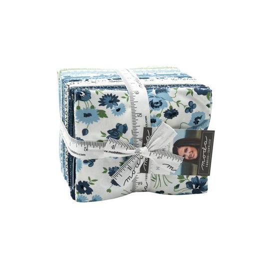 Nantucket Summer Fat Quarter Bundle 18" x21" 36pcs Camille Roskelley Moda Cotton Fabric MD-55260AB