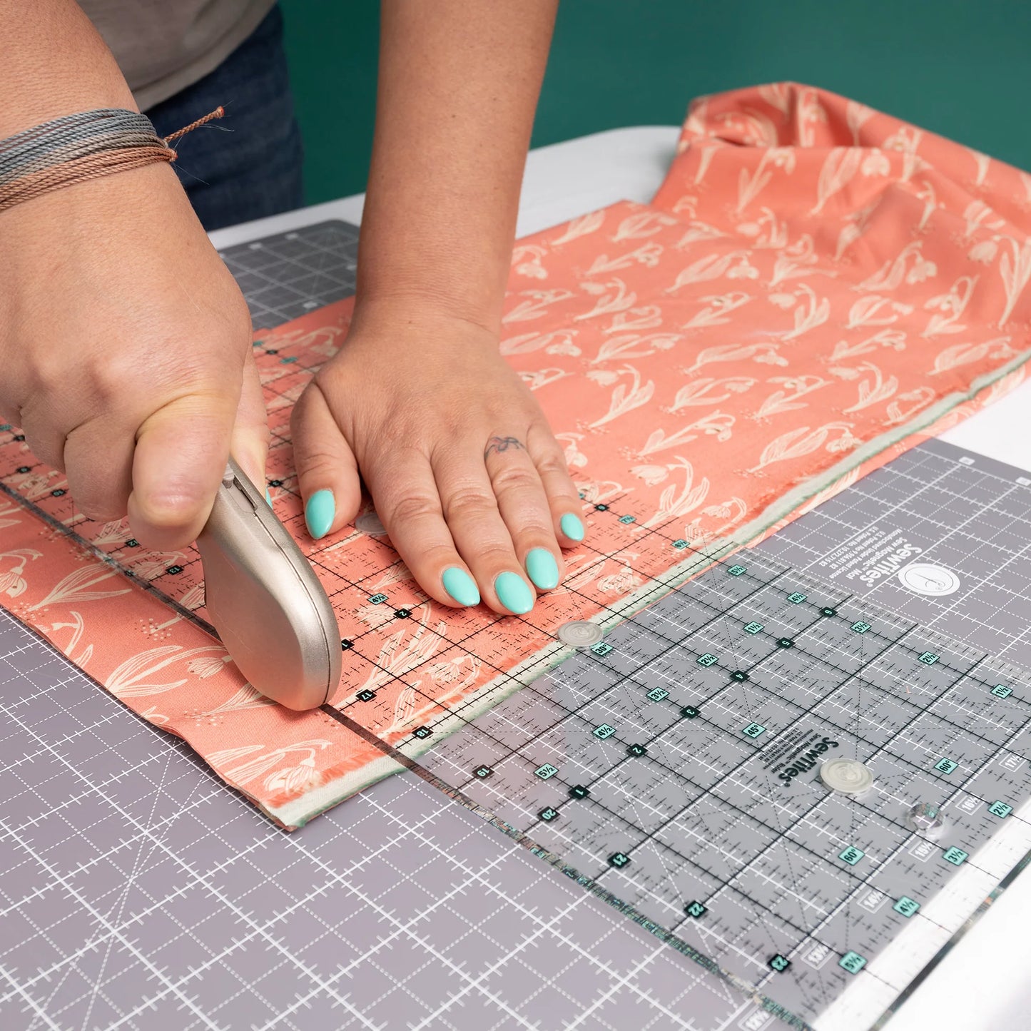 Sew Magnetic Cutting System - Original Kit Right Handed System SewTites ST-CS-2024M-624R-12BT