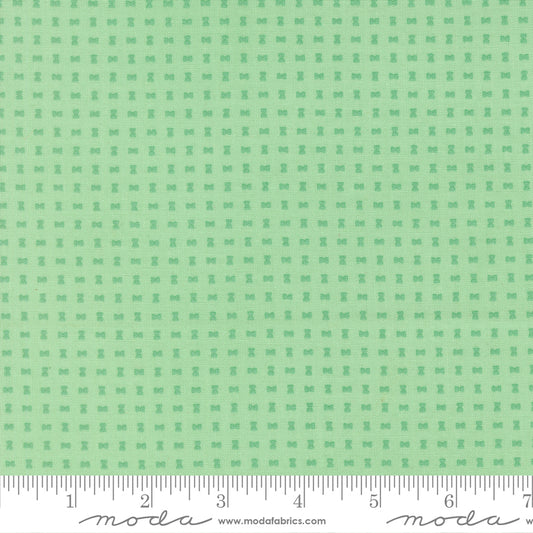 Scenery Spools Aqua Blue Elizabeth Hartman Moda Cotton Fabric MD-51277-18