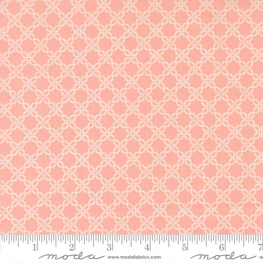 Sunbonnet Lattice Pale Pink My Sew Quilty Life  Moda Cotton Fabric MD-31768-17