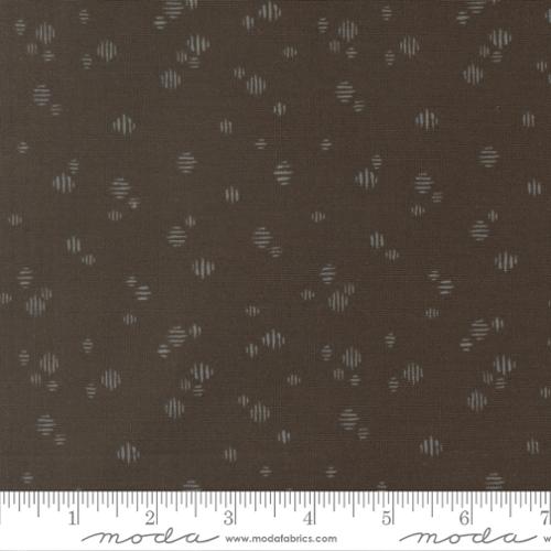 Wellspring Dashed Blenders Charcoal Grey Stephanie Sliwinski Fancy That Design House Moda Cotton Fabric MD-45676-19